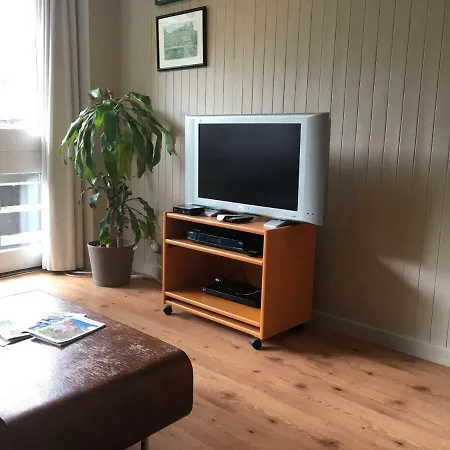 Bright Apmt For 2 People In Lavachet, 2100 تينْيِ